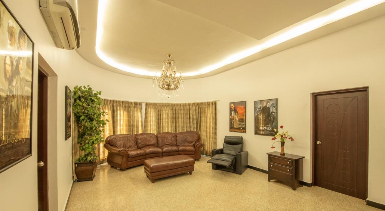 Shoolin Resorts Manipal Bagian luar foto