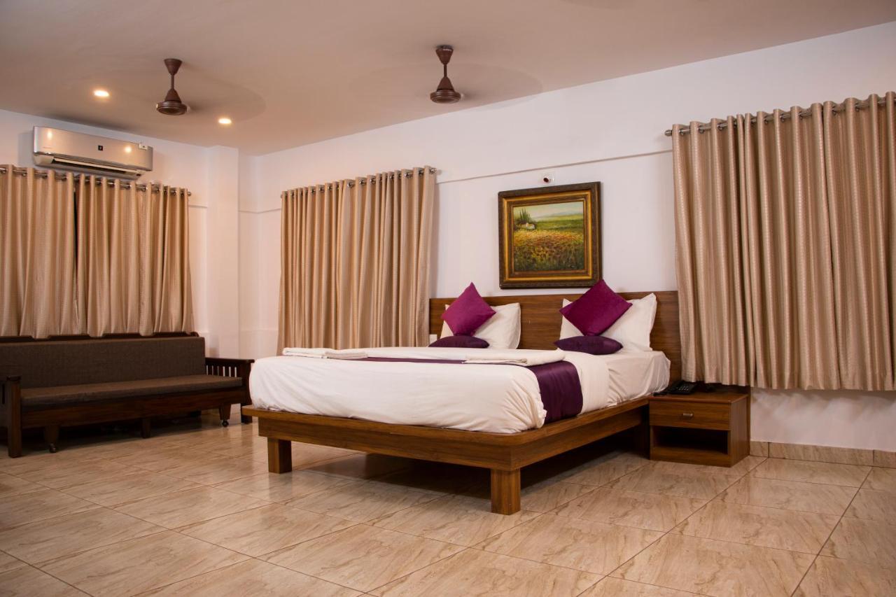 Shoolin Resorts Manipal Bagian luar foto
