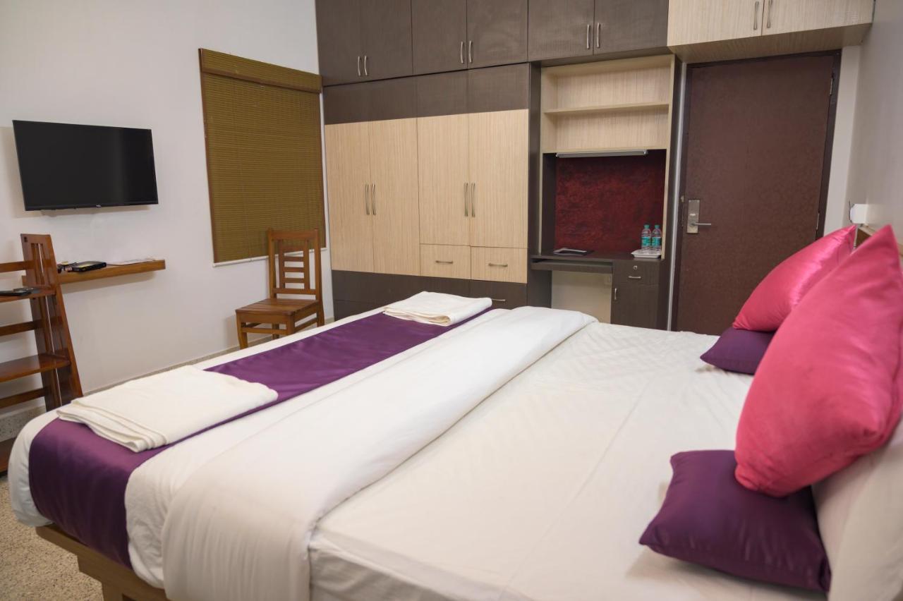 Shoolin Resorts Manipal Bagian luar foto
